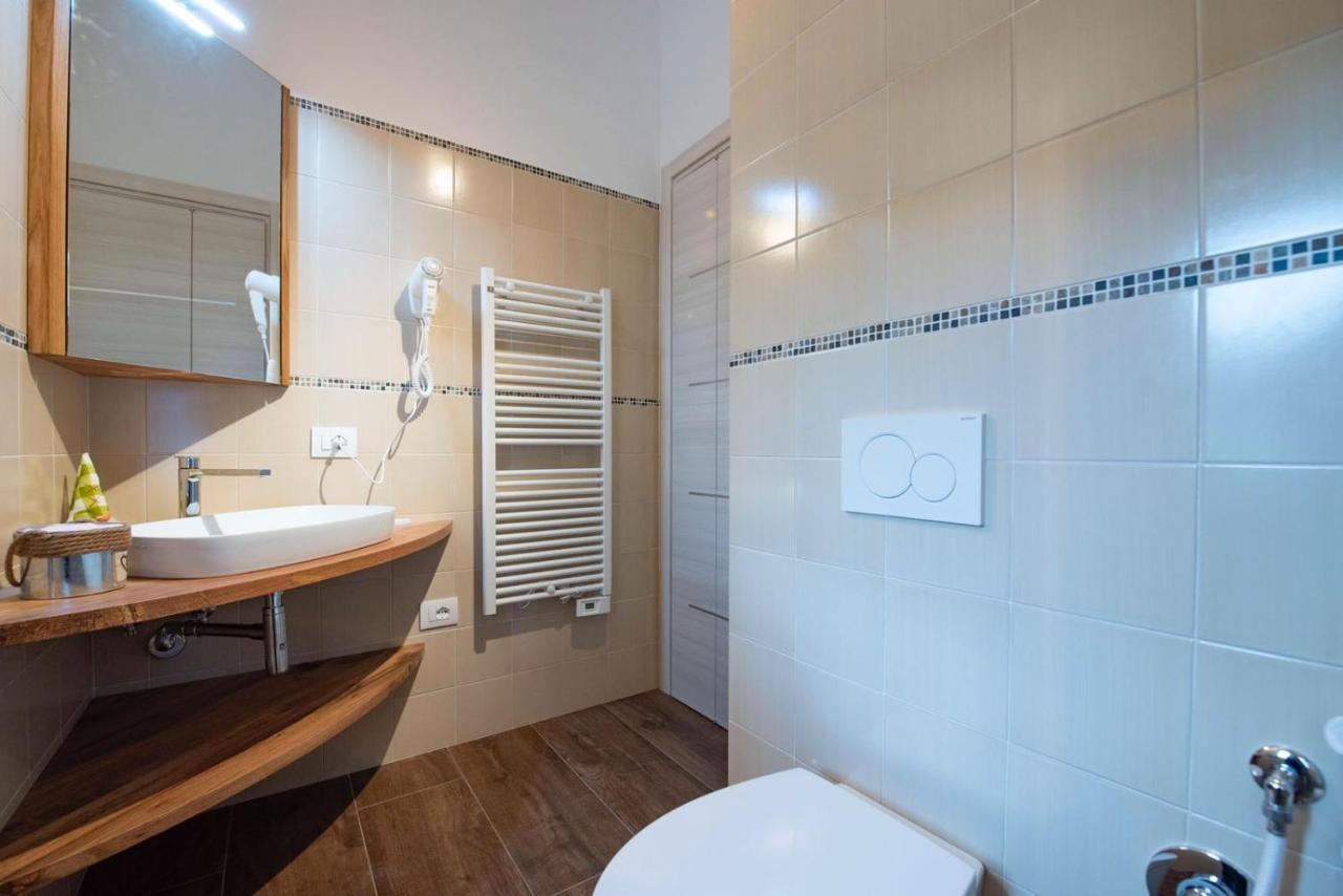 B&B Madonna Carradori Country Offagna 외부 사진